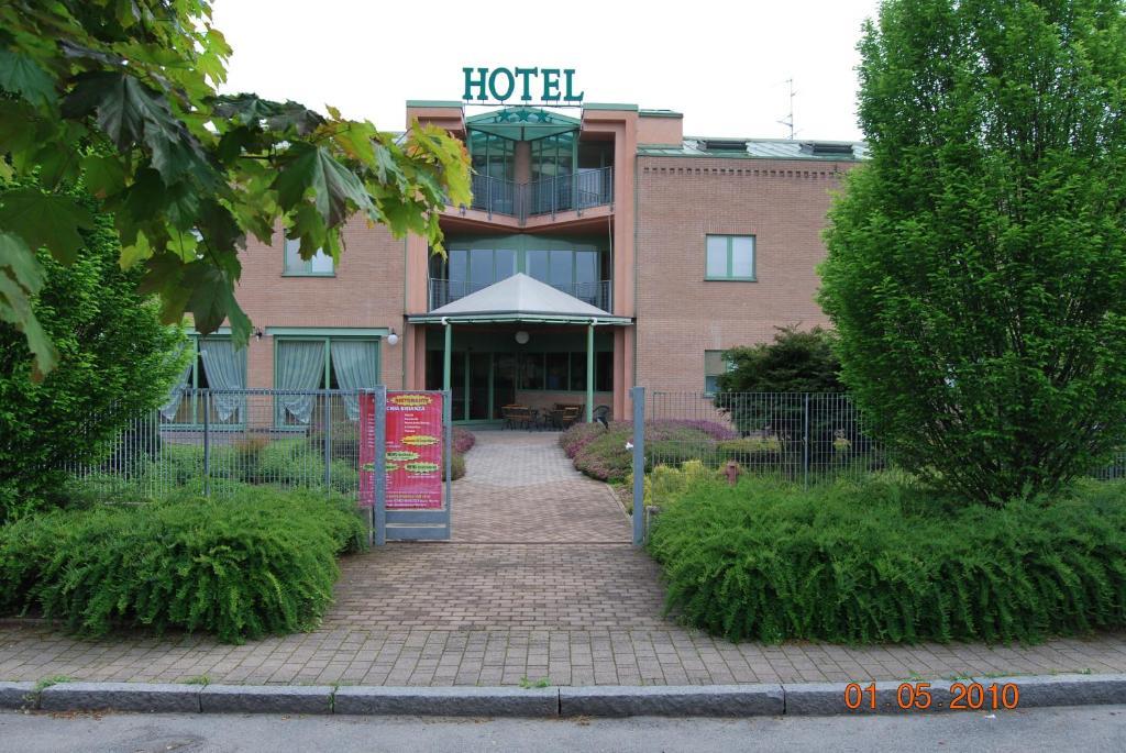 Vecchia Brianza Hotel Seveso Buitenkant foto