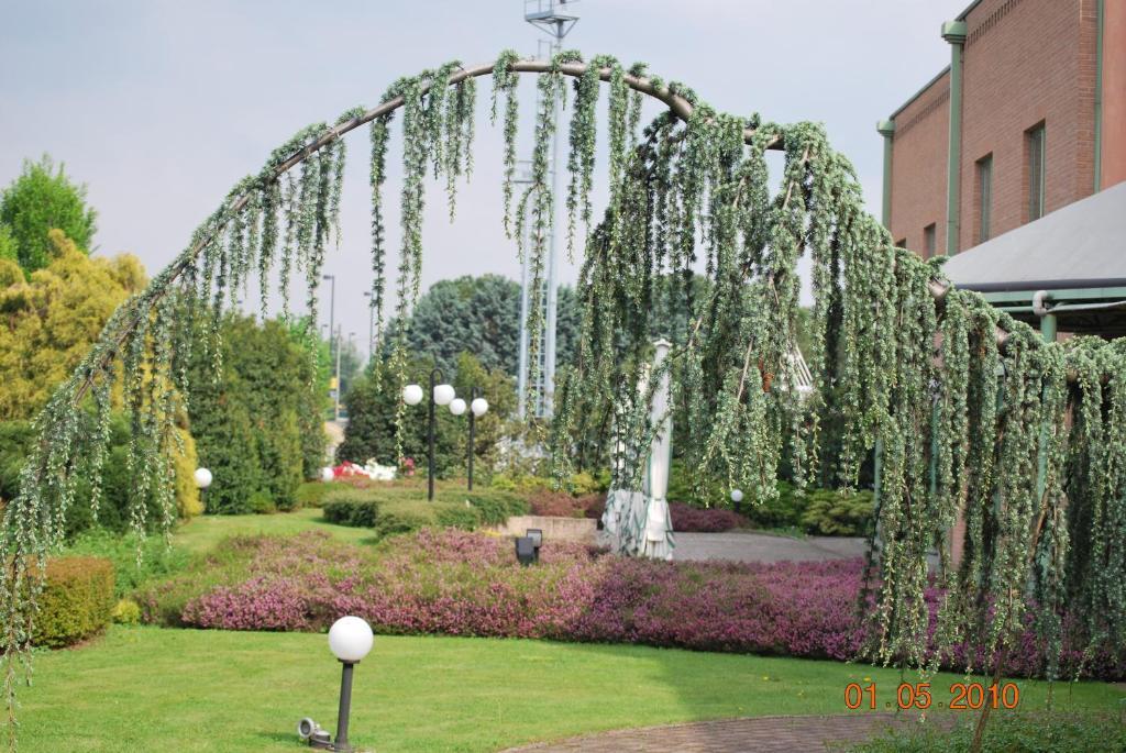 Vecchia Brianza Hotel Seveso Buitenkant foto